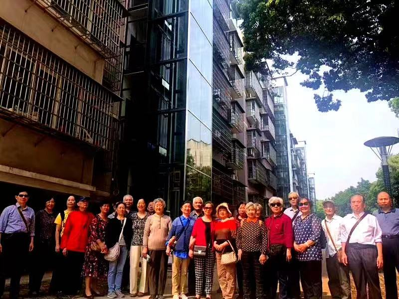 emc易倍官网电梯，，，，，，，，长沙加装梯市场中坚力量！